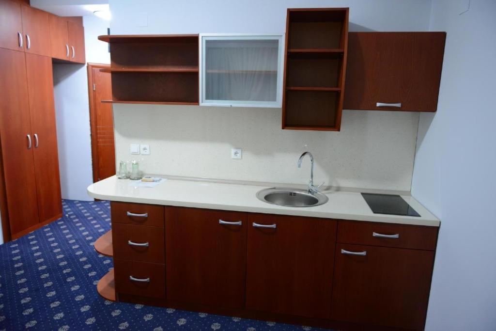 Hotel Salida Prilep Ngoại thất bức ảnh